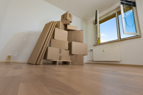 Storage agreement review during the booking confirmation process
